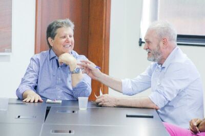 Imagem da notícia Prefeito Walter Schlatter recebe Geraldo Resende e anuncia mais de R$ 5 milhões para a saúde de Chapadão do Sul